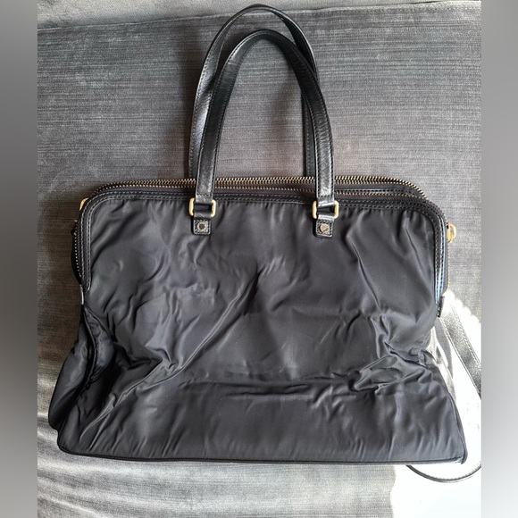 Marc Jacob's Work It Cindy Top Handle - Picture 5 of 10